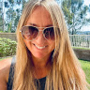 Meet your Posher, Valerie